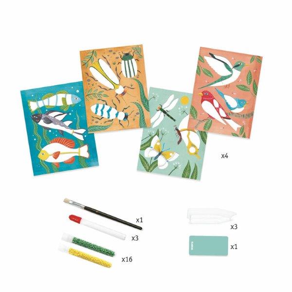Each glass bead pictures set includes 4 animal pictures with pre-cut hollows to allow kids to add texture to their art without making too much mess.
